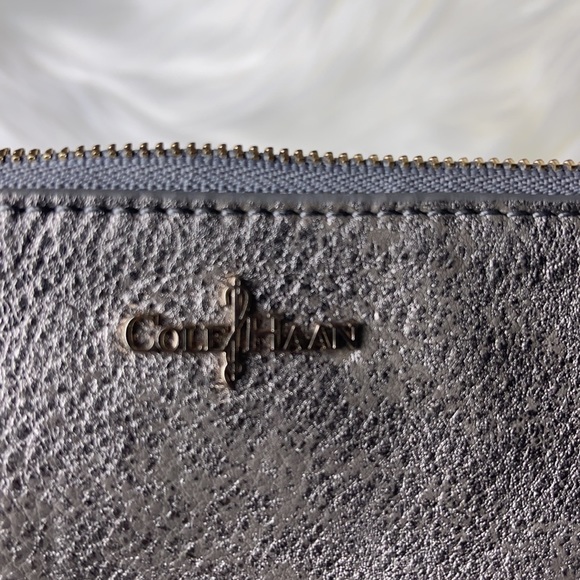 Cole Haan wristlet - Picture 9 of 9